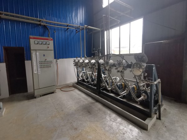 һ�� ��ˮ��ȺӢũҵ��չ���޹�˾���е�λ����������ˮ���Ҷ����ɽ��ľ��ۼӹ��豸